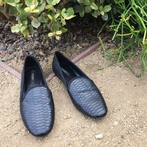 Zara Cute Black Loafer style Flats